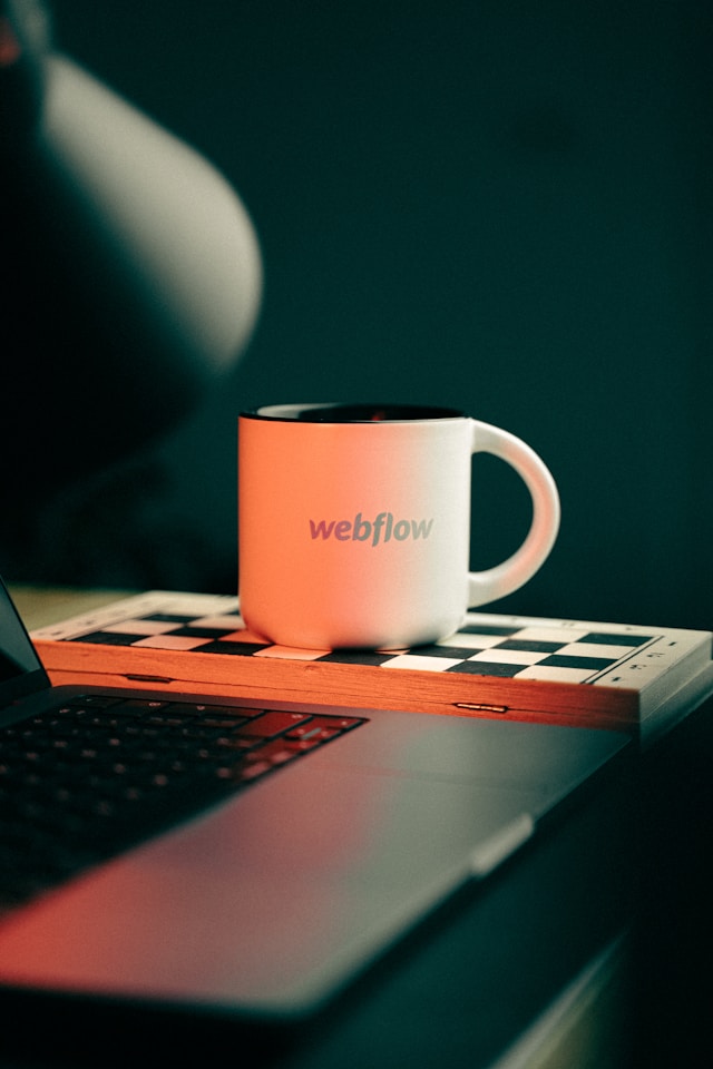 azwedo-l-lc-26B8GPj77ds-unsplash